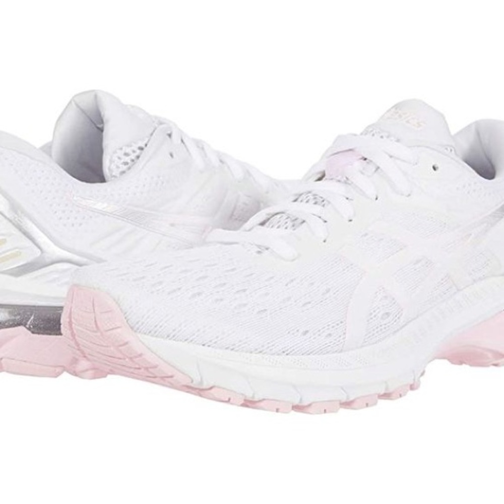 rare ASICS GT-2000 size 7.5W white/pink salt tennis shoes